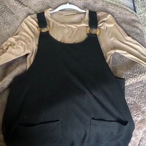 this is a 2 piece set they are both individual